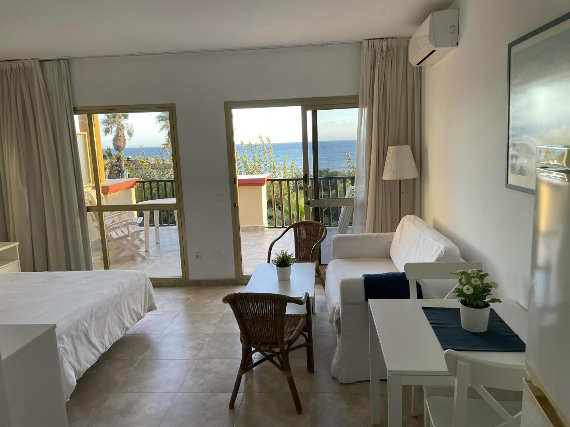 Estudio Con Insuperables Vistas Al Mar: Aparcamiento マルベーリャ エクステリア 写真